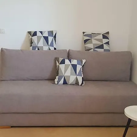 Ana Apartment *