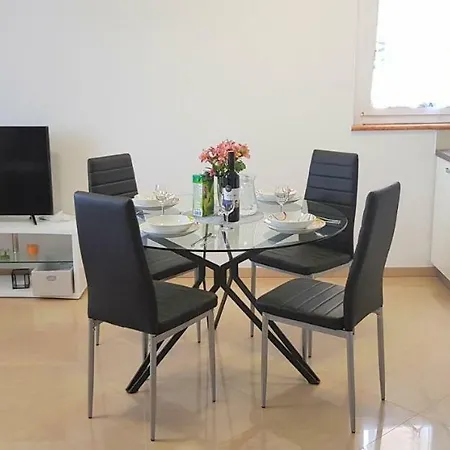 Apartment Ana Moscenicka Draga